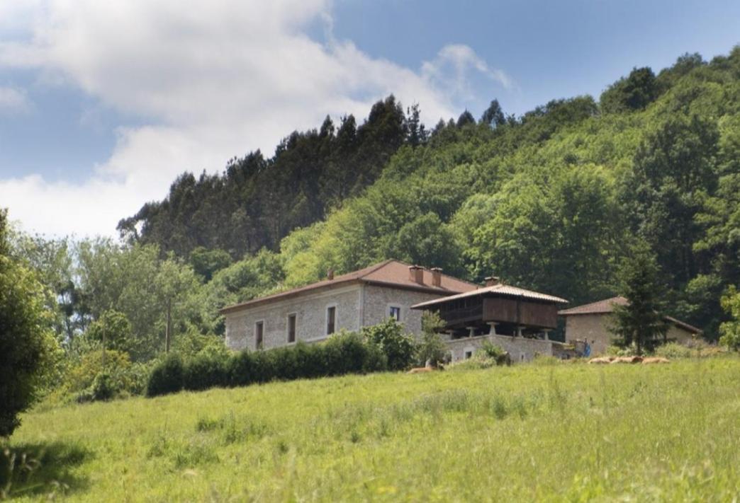 Agroturismo La Casona De Belmonte Ovinana  Eksteriør bilde
