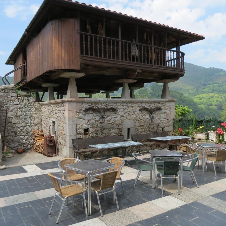 Agroturismo La Casona De Belmonte Ovinana  Eksteriør bilde