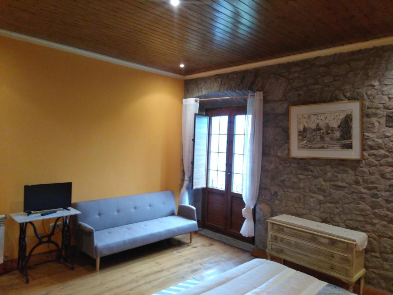Agroturismo La Casona De Belmonte Ovinana  Eksteriør bilde