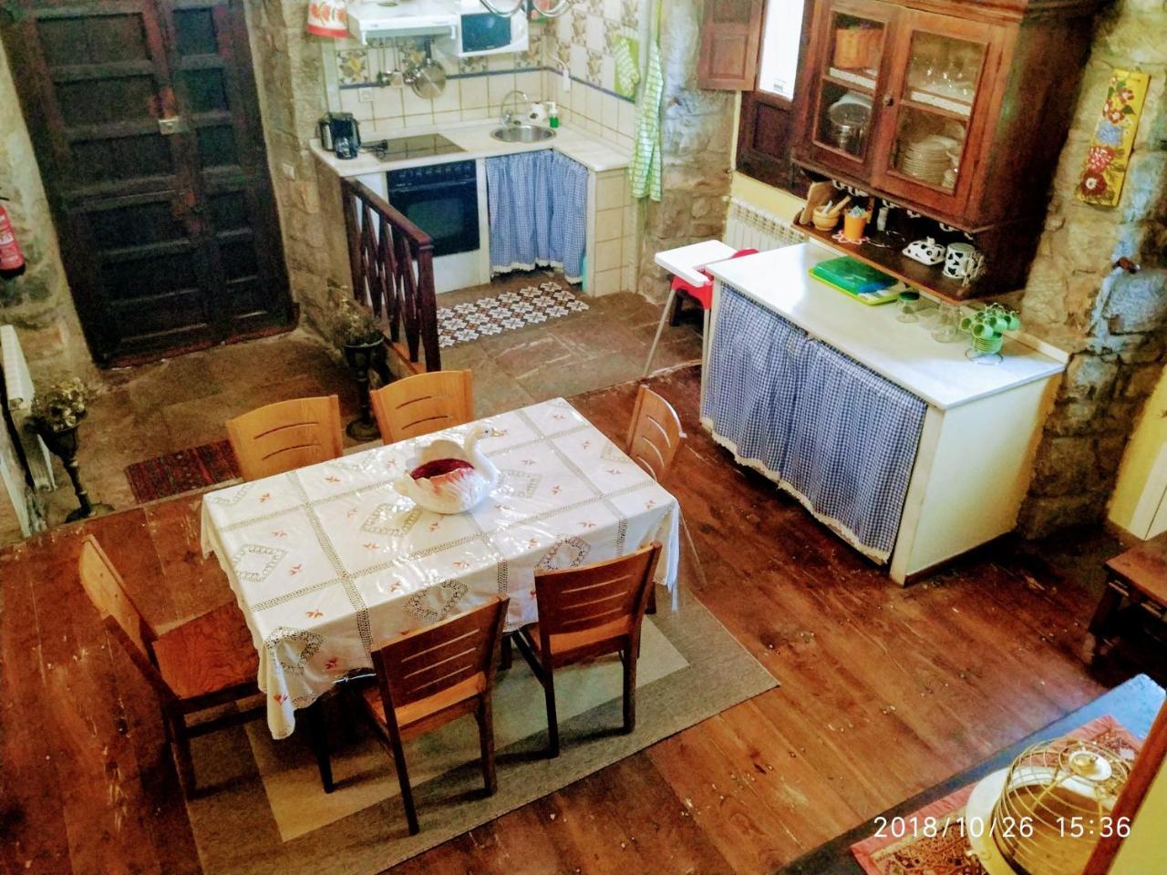 Agroturismo La Casona De Belmonte Ovinana  Eksteriør bilde